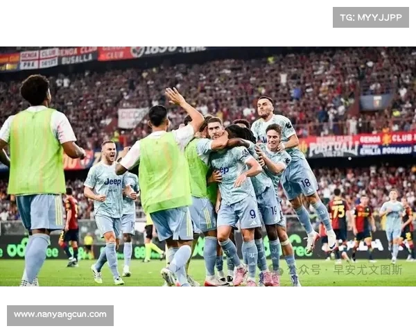 尤文尝试租借威尼斯前锋奥科罗,总价220万,或将实现先租后买签约。 尤文尝试租借威尼斯前锋奥科罗,总价220万,或将实现先租后买签约。